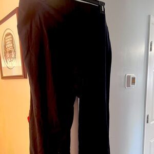 Old Navy Black, Knit, Wide-leg, Cropped pants. Women’s Plus Size 3X NWT